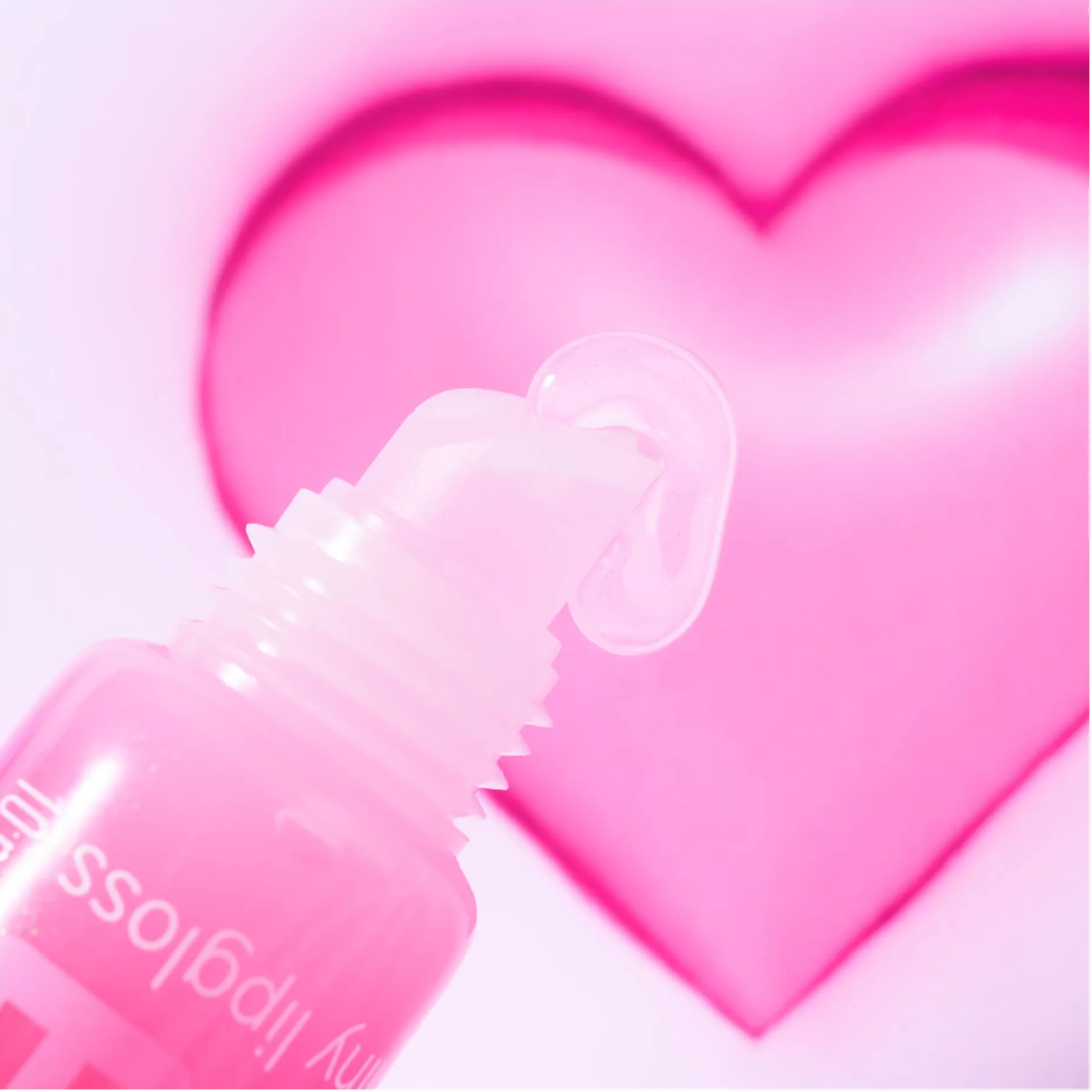 Essence Kiss Bomb Shiny Lipgloss & Lip Balm - Texture