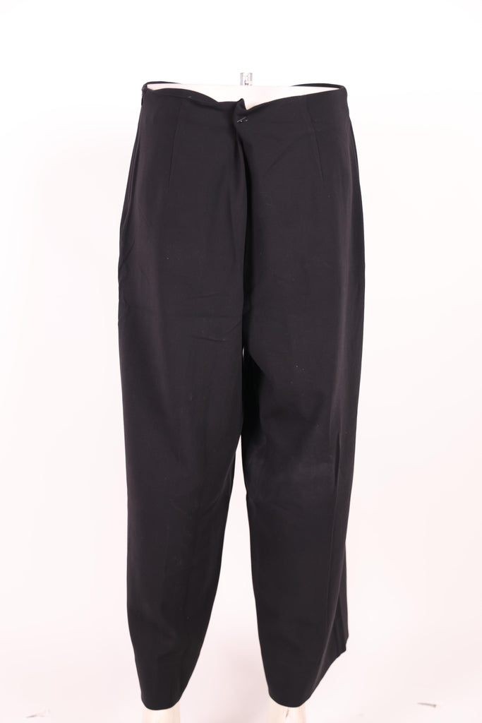 ACCESS Access black trouser with wide legs | Loolia Closet