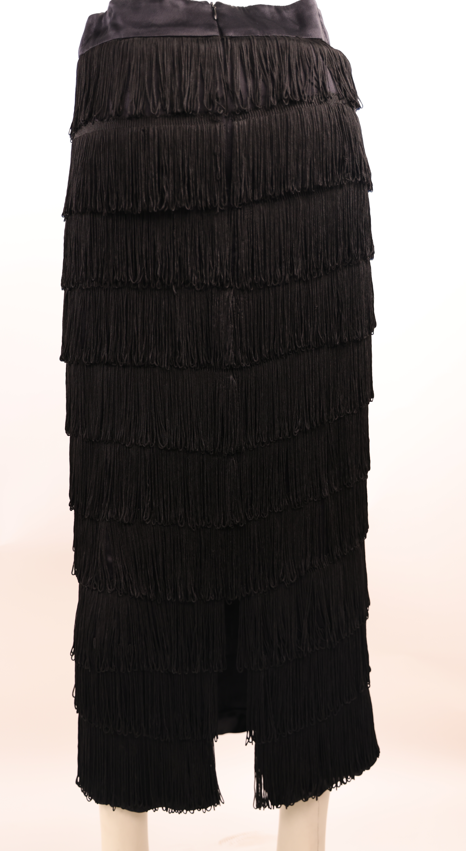 ACCESS Access tassel black skirt | Loolia Closet